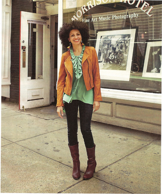 Illustration for article titled Anthropologie: Sartorialist-ic "Real" People Impossibly Pretty, Well-Dressed